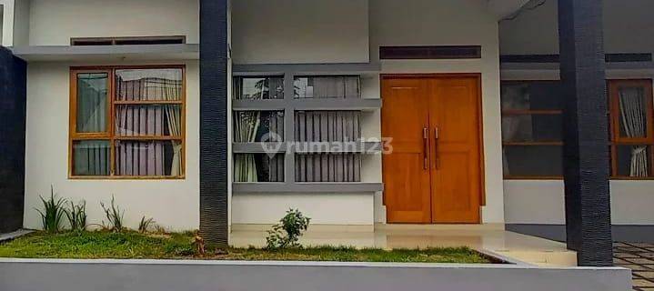 Dijual Rumah SHM di Tarogong Kaler Kota Garut 1