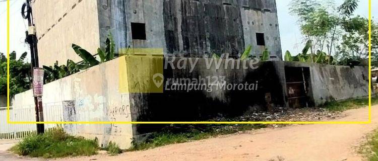 Gedung 3 Lantai Plong Teluk Betung Utara 1