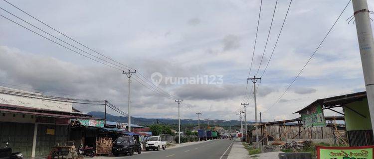 Tanah Strategis Untuk Usaha di Jalan Martadinata Tondo 575m2, Palu 1