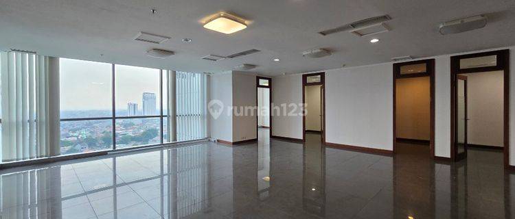 Jual Kantor Gandaria 8 Fitted 315 Sqm Sertifikat 1