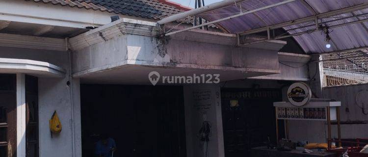 Rumah Tua Hitung Tanah Aja Di Tanjung Duren Jakarta Barat 1