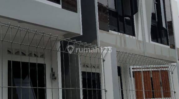 Rumah 2 Lantai Gunung Sahari Dekat Mall Mangga 2  1