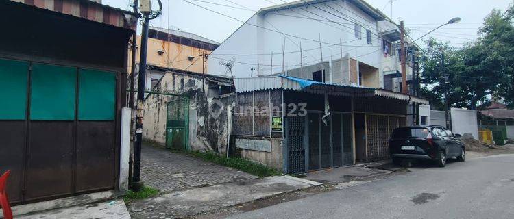 Rumah di Jalan Mabar - Daerah Serdang, Medan 1