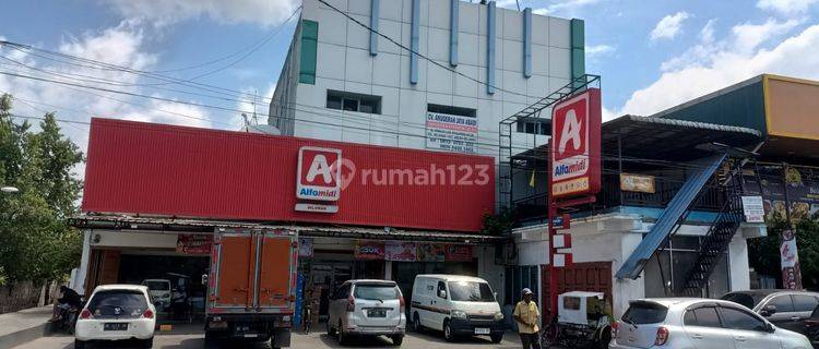 Rumah Bagus di Jalan Stasiun Belawan, Medan 1