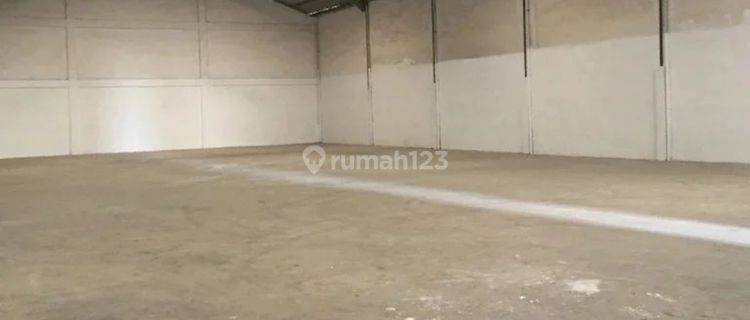 Gudang di Jalan Pulau Nias Selatan Iv - Kim 3, Medan Bagus 1