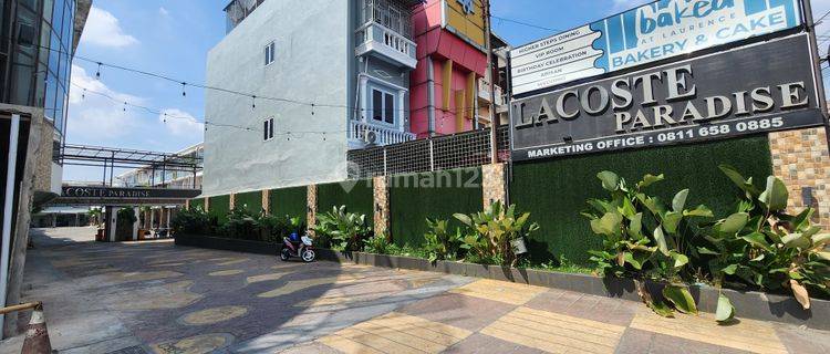 Rumah 3 Lantai di Komplek Lacoste Jalan Sunggal, Medan 1
