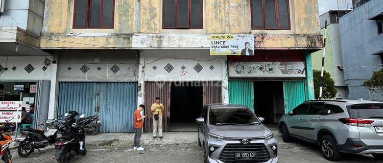 Ruko di Komplek Titi Kuning Mas
jalan Tritura, Medan 576 m 1