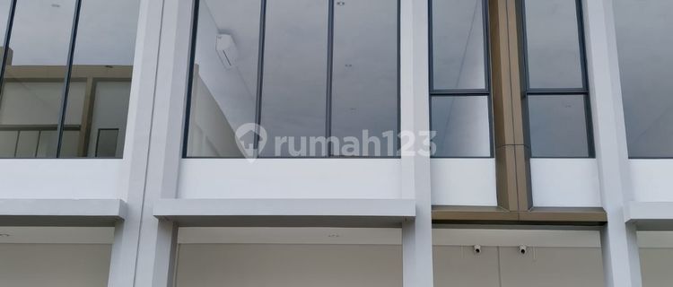 For Rent: Shop House in Maggiore Junction, Gading Serpong, Pagedangan, Tangerang, Banten 1