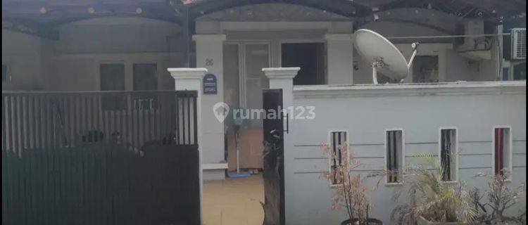 Disewakan Rumah di Taman Royal Cipondoh  1