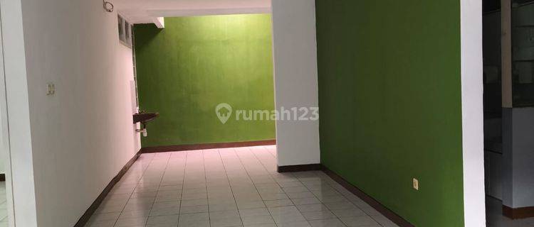Disewakan Rumah Taman Meruya Ilir Kembangan 1