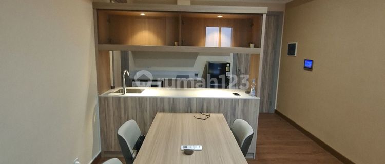 For Rent: Jakarta Tower Apartment Fully Furnished 1