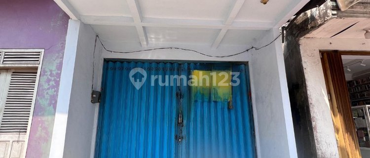 For Sale Strategic Shop House Near Wajak Market, Malang Regency. 1
