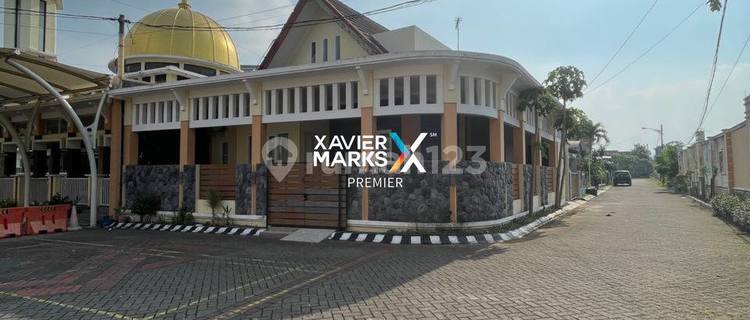 Rumah Bagus Semi Furnish Dekat Exit Tol Karanglo  1