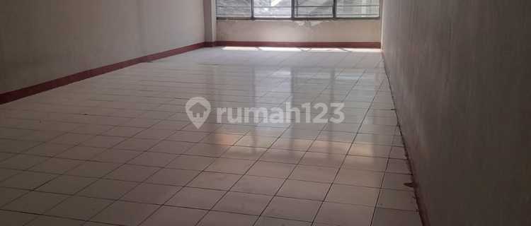 For Rent: Strategic Shop House in Lebak Bulus, South Jakarta 1