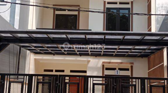 JUAL SEWA KONTRAK RUMAH BARU 3LT MINIMALIS DI TURANGGA BUAH BATU ADA BALKON ATAS 1