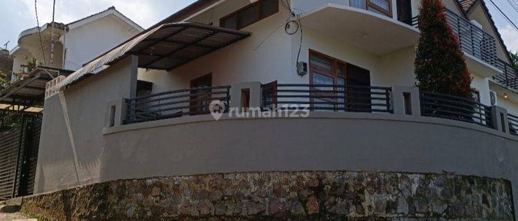 Di Jual Rumah Cantik Minimalis Di Cigadung Cikutra View Cantik SHM - Sertifikat Hak Milik 1