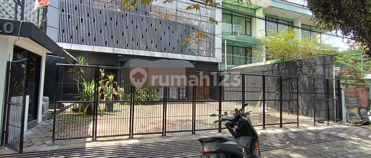 Quick Sale 3-Storey Building/Property in Syp Bkr Buah Batu, Good SHM 1
