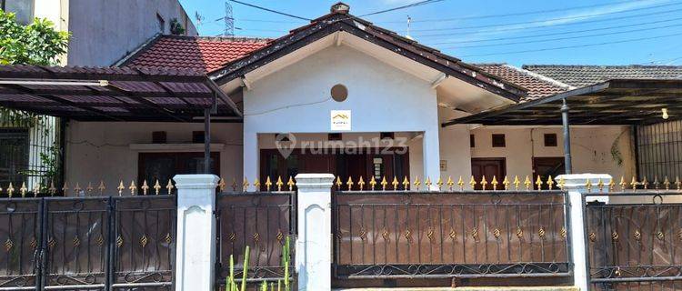 Dijual Rumah Bagus Unfurnished Shm - Sertifikat Hak Milik Di Margcinta, Margacinta Shm 1