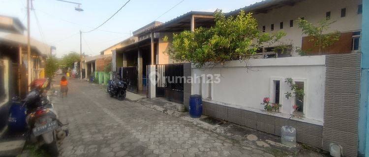 Dijual Rumah Strategis Di Pucang Gading Batur Sari Mrangen Demak 1