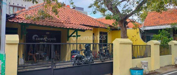 Rumah Mewah Piggir Jalan Medoho Semarang 1