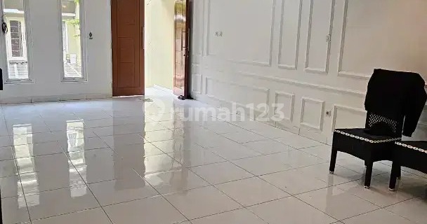 Disewakan Rumah Purisaraswati Kreo Larangan Tangerang 1