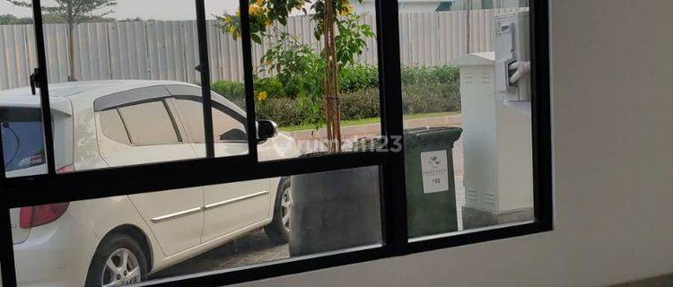 Disewakaan Condo House Green Royal Include Ac 1
