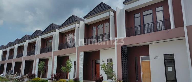 Villa Minimalist Siap Huni Di Daerah Johor Deli Tua 1