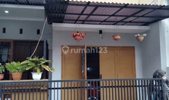 Rumah 2 Lantai Di Turangga, Kota Bandung. Shm, Siap Huni 1