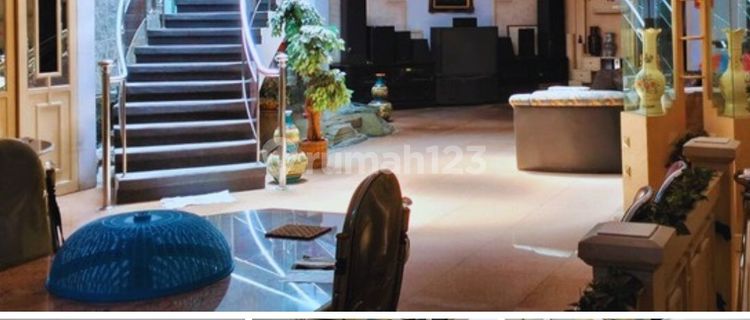 For Sale 4-Storey Shop House on Gn Bulusaraung Main Road Ready to Use Negotiable Price 1