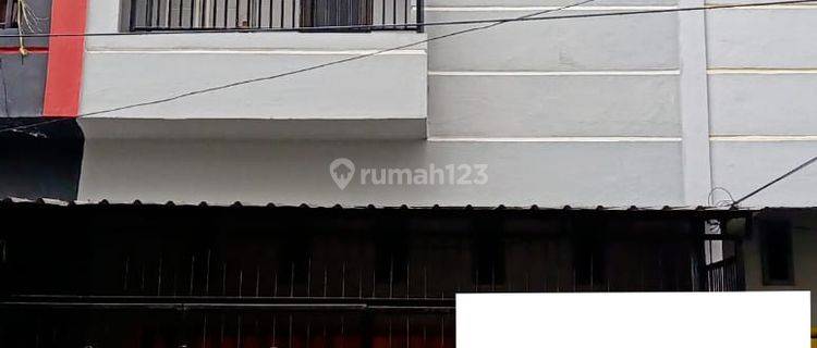 Disewakan Ruko 2lt Siap Pakai Lokasi Jl. Serigala sm  1