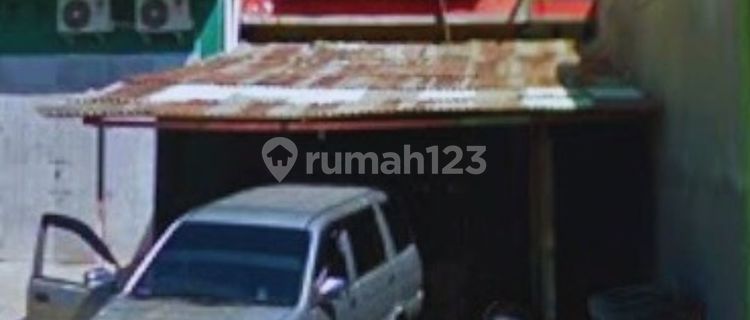 For Rent 2-Story Shop House, Strategic Location on Perintis Kemerdekaan Axis 1