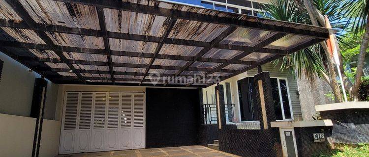 DiJual Rumah 2 Lantai Full Furnished, Bagus di BSB 1