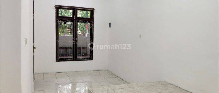 Rumah 1 lantai di Jl Gading Raya 1