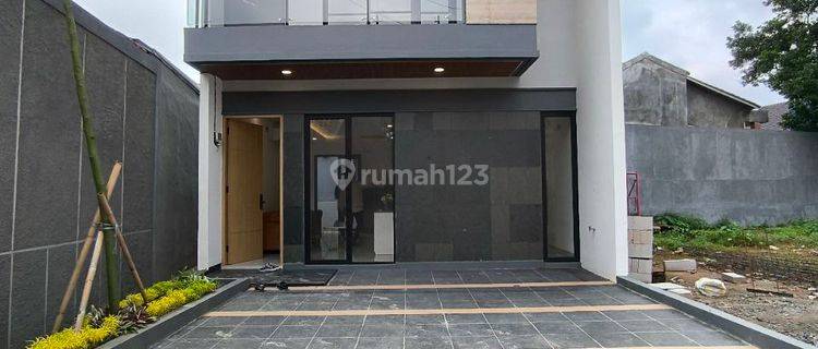 Rumah 2 Lantai Mewah Ready Siap Huni 5 Menit Ke Pintu Tol Limo 1