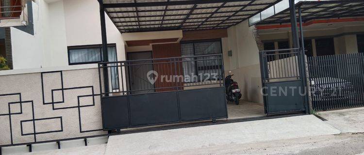 Rumah Murah Bagus Semi Furnished Komp Pasadema Residence Bandung 1