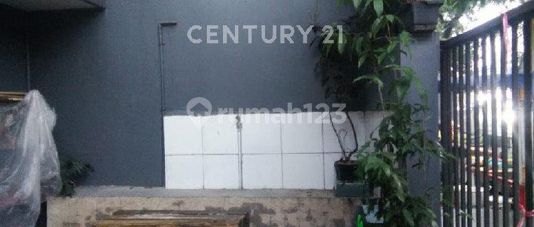 Rumah 2,5 Lantai di Area Dewi Sartika Kota Bandung 1