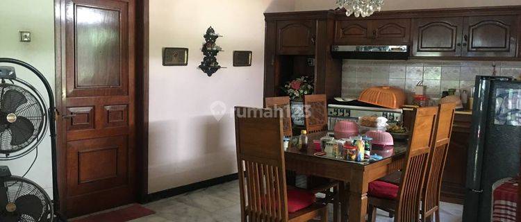 Rumah 2 Lantai Bagus Unfurnished SHM di Jalan Walikota Mustajab, Surabaya 1