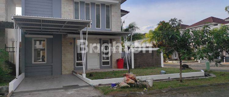 RUMAH LUAS POSISI SUDUT TANJUNG BUNGA 1