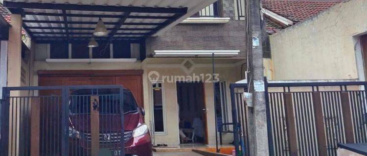 Rumah Bagus Kokoh Dekat Tol Barat Nempel Galaxy di Pekayon Bekasi 1