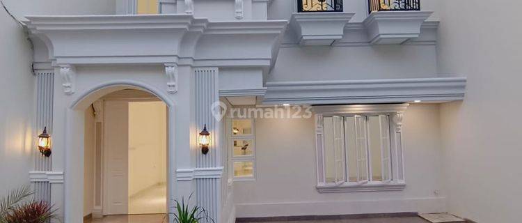 Fam35.rumah Mewah Luxury Clasic Dkt Tol Joglo di Kembangan Jakbar 1