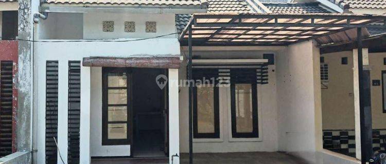 Rumah dekat superindo merr dan nirwana Regency surabaya 1