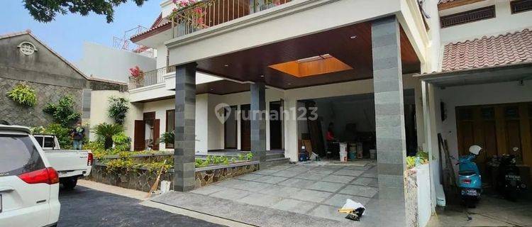 For Sale  Brand  House ( Renovated) Dlm Ekslusive Town House Di Belakang Penvile Pejaten  1