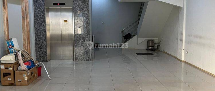 Ruko di Kelapa Gading, Jakarta Utara 384 m Bagus HGB 1