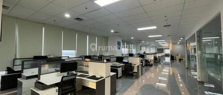 Disewakan Kantor Siap Huni Luas 583M Di Gold Coast Office Tower Pik 1