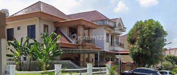 Jual rumah 2 lantai siap huni komplek Bumi Asri Ringroad  1