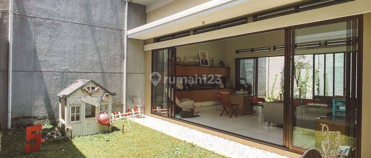 Rumah Bagus Furnished SHM di Bandung Tempo Dulu, Bandung 1