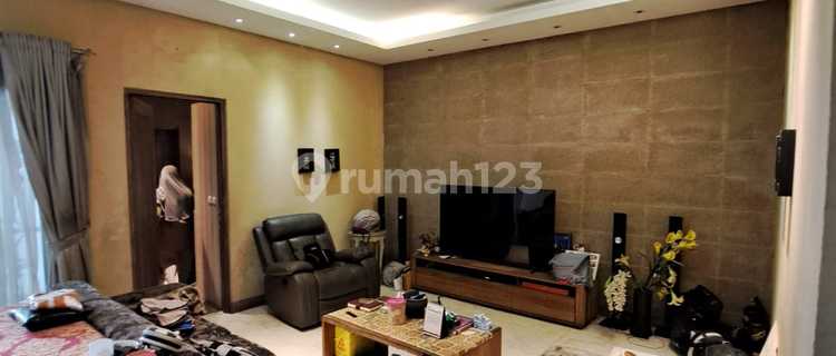 PRICE DROP !!! Quick Sale Semi-Furnished House in Nusaloka BSD 1