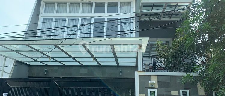 For Sale Dijual Rumah di Kelapa Gading, Kelapa Gading Timur, Jakarta Utara 1