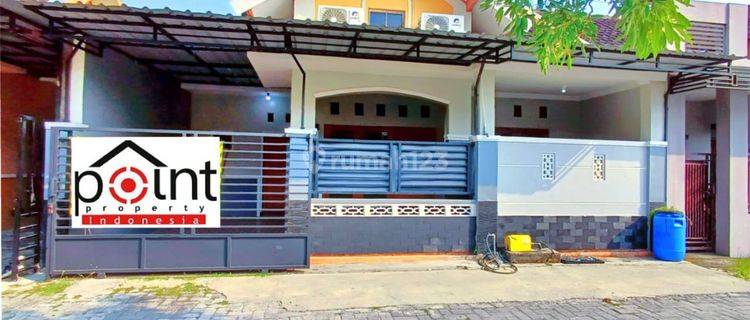 Rumah Bagus Semi Furnish Dekat Ke Alana Dan Ums, Ada Ac, Bed Dll 1