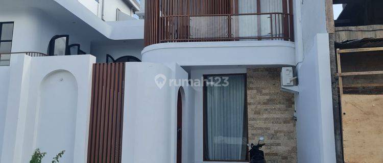 Villa Fully Furnished Lokasi Startegis di Nusa Dua Bali 1